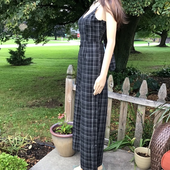TARTAN LINED JUMPSUIT WIDE LEG ADJUSTABLE  BOW IN BACK - Picture 3 of 10